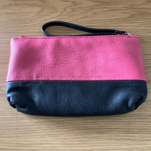 Roots 73 Pink & Black Wristlet - Picture 3 of 7